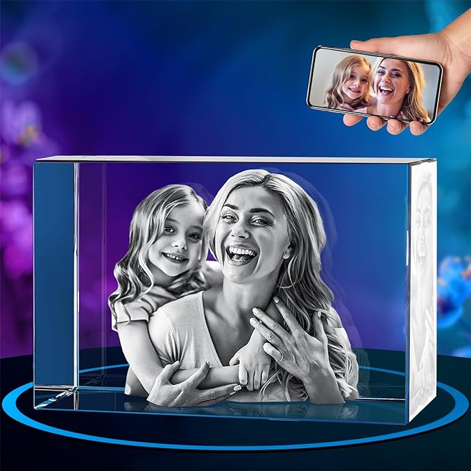 crystal picture frame of mother and daughter